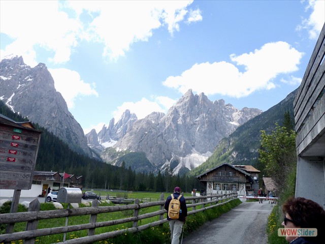 222 ci si incammina per la valle