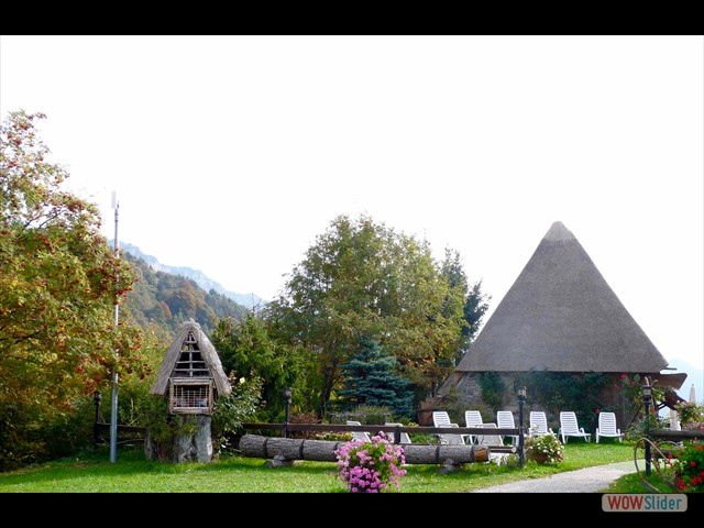 Il fieniile adattato a ristorante
