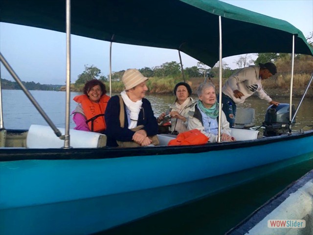 185 sulle acque del canale