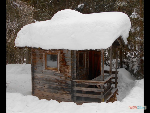 054 Bivacco in Val Campo di dentro