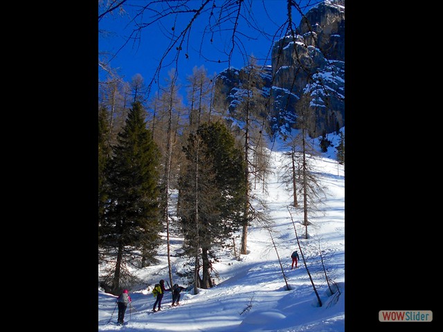 072 i ciaspolatori salgono alla Croda da Lago 