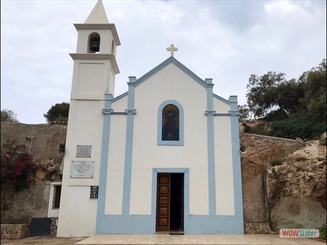 71 il Santuario dell'isola