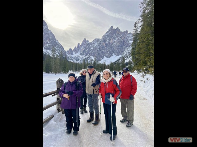 49 un gruppo di _lenti e sicuri_